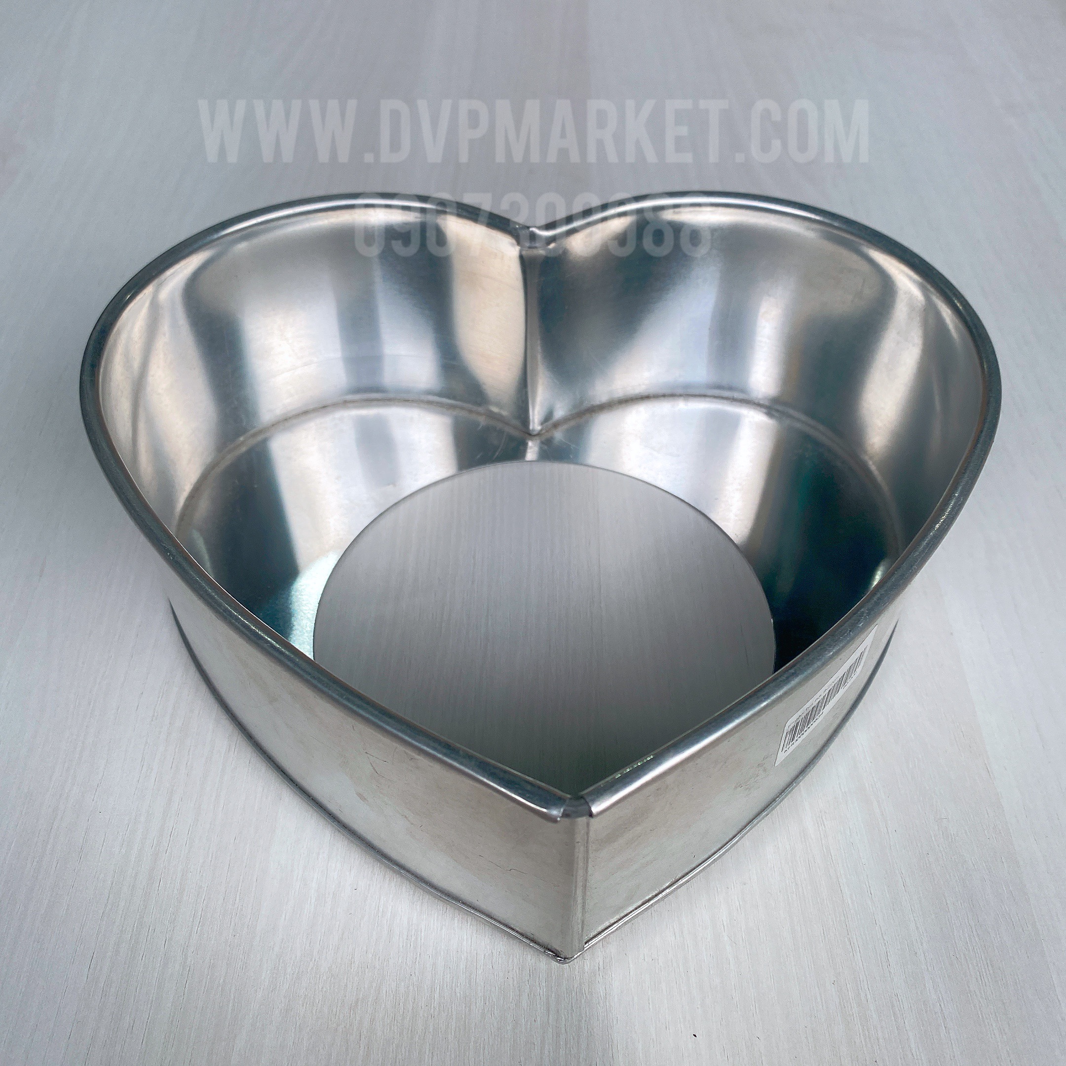 Khuôn nhôm trái tim đáy rời size 26