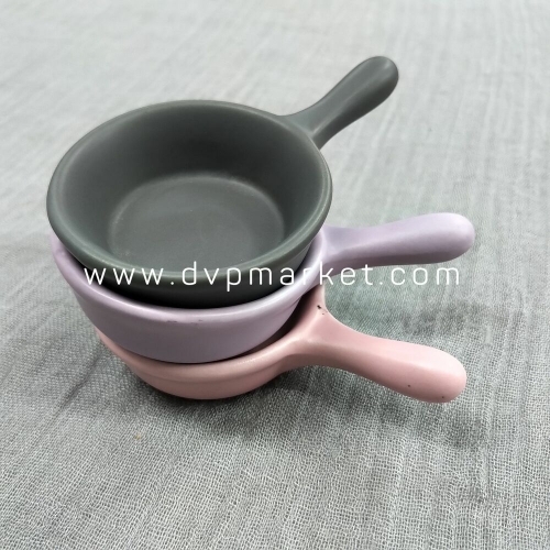 Khuôn ramekin hình sắc màu nhỏ