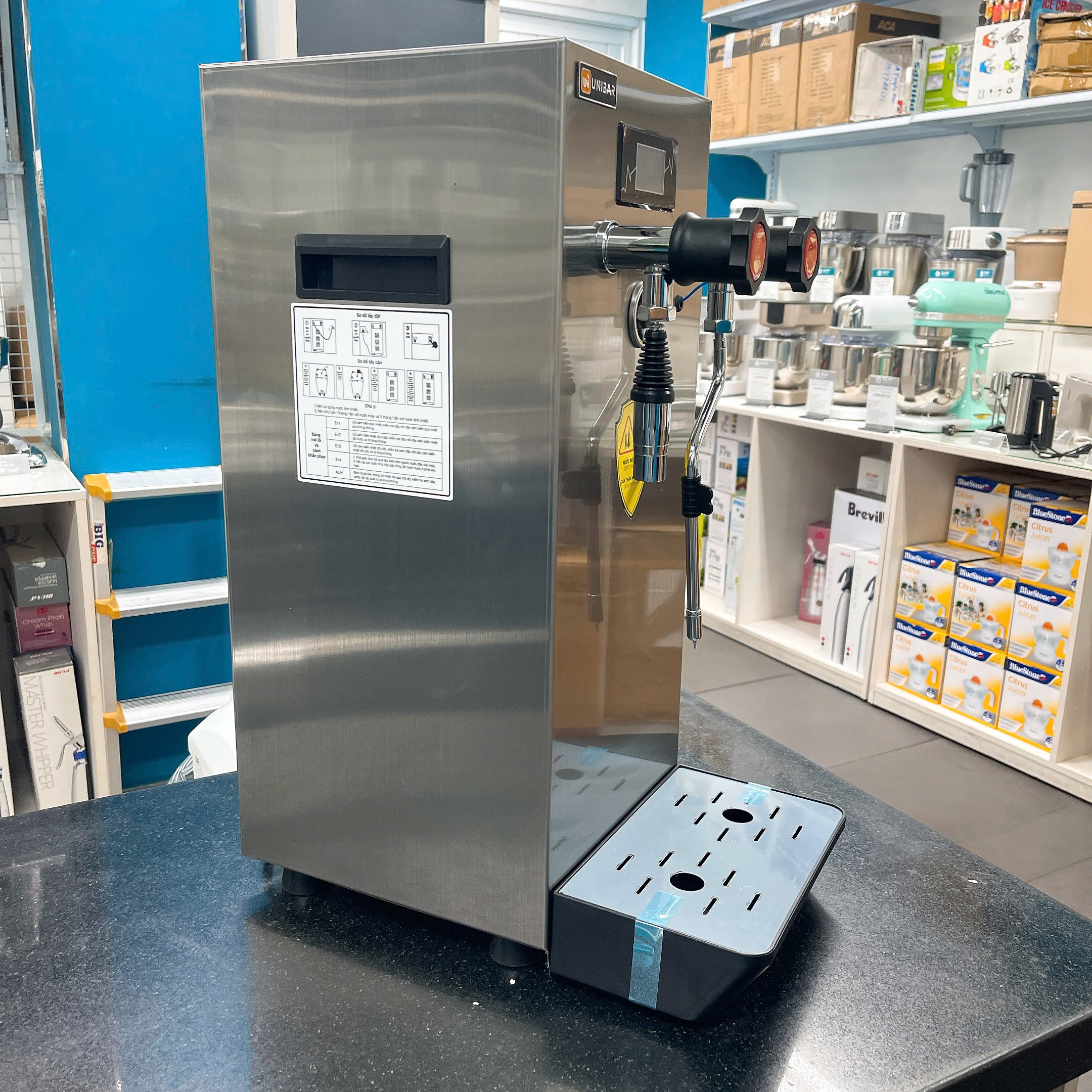 Máy đun nước sục khí nóng Yubann YB-Z200