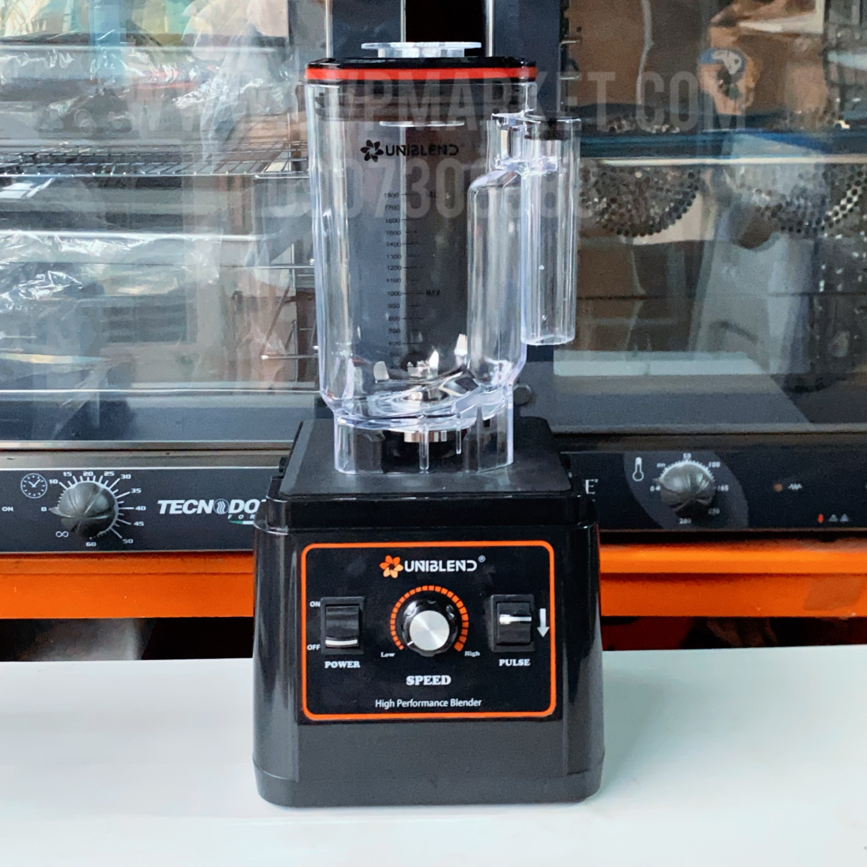 Uniblend - Máy xay sinh tố UB712 - 1680W