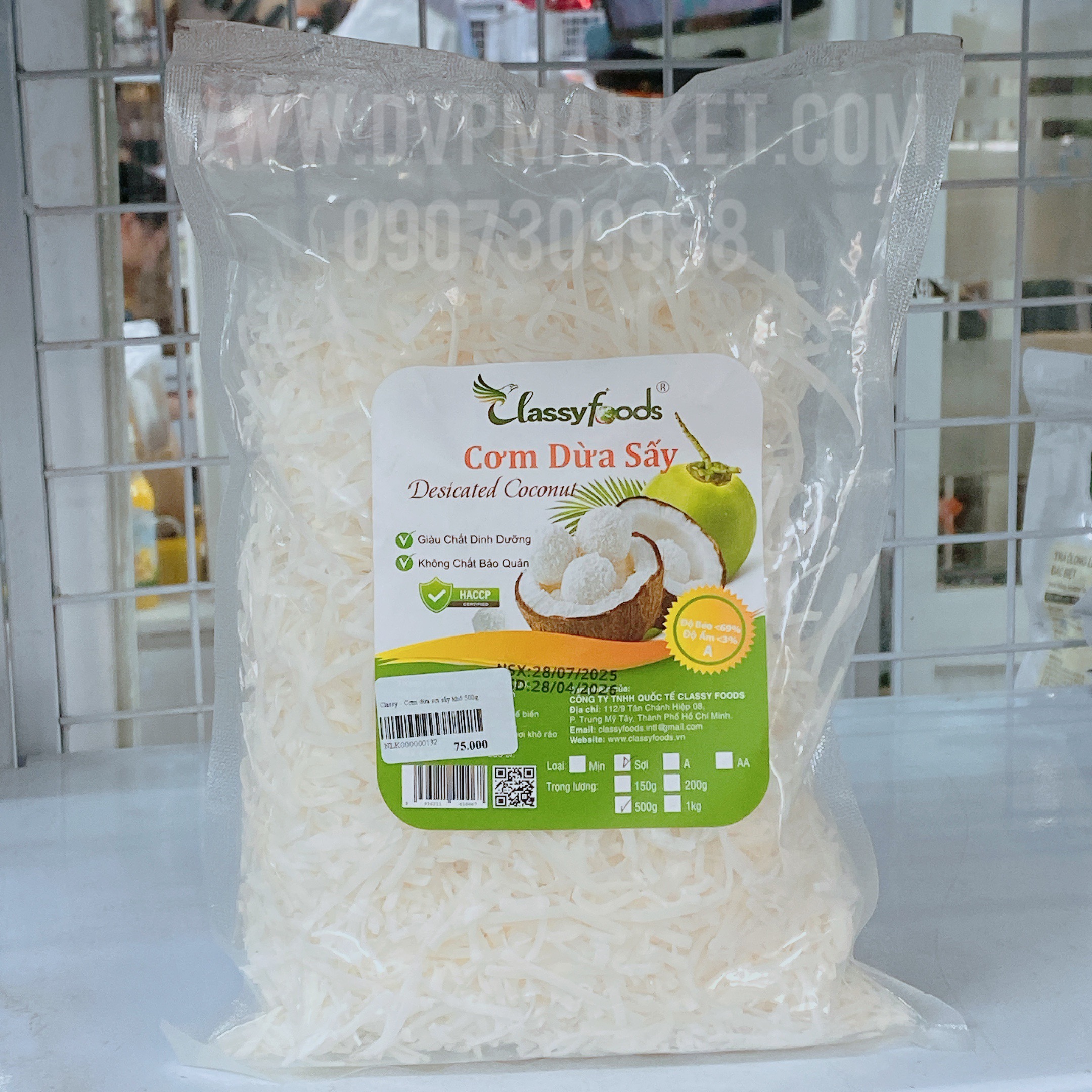 Classy - Cơm dừa sợi sấy khô 500g