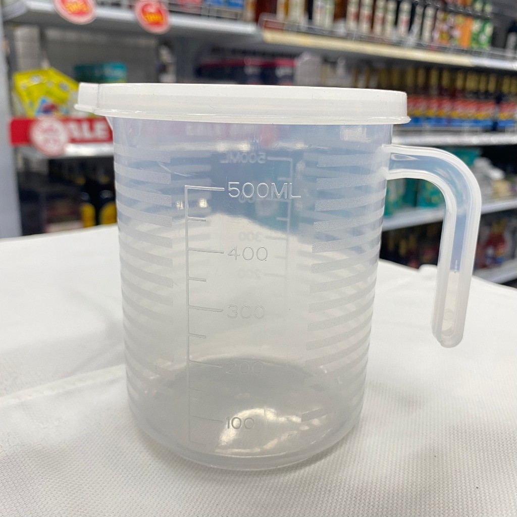 Ca đong nhựa - 500ml (có nắp)