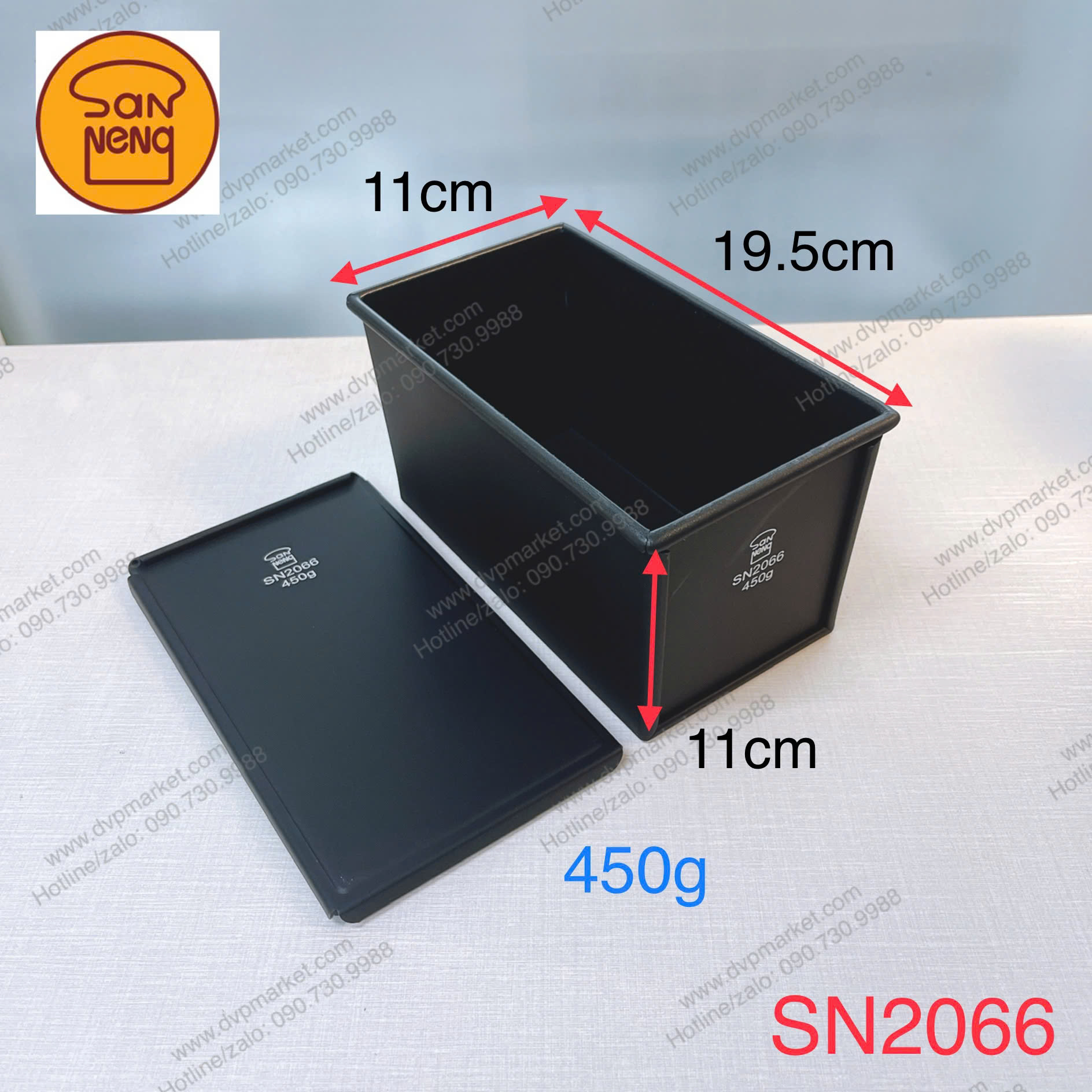 Sanneng SN2066 - Khuôn bánh Sandwich chống dính 450g (kèm nắp)