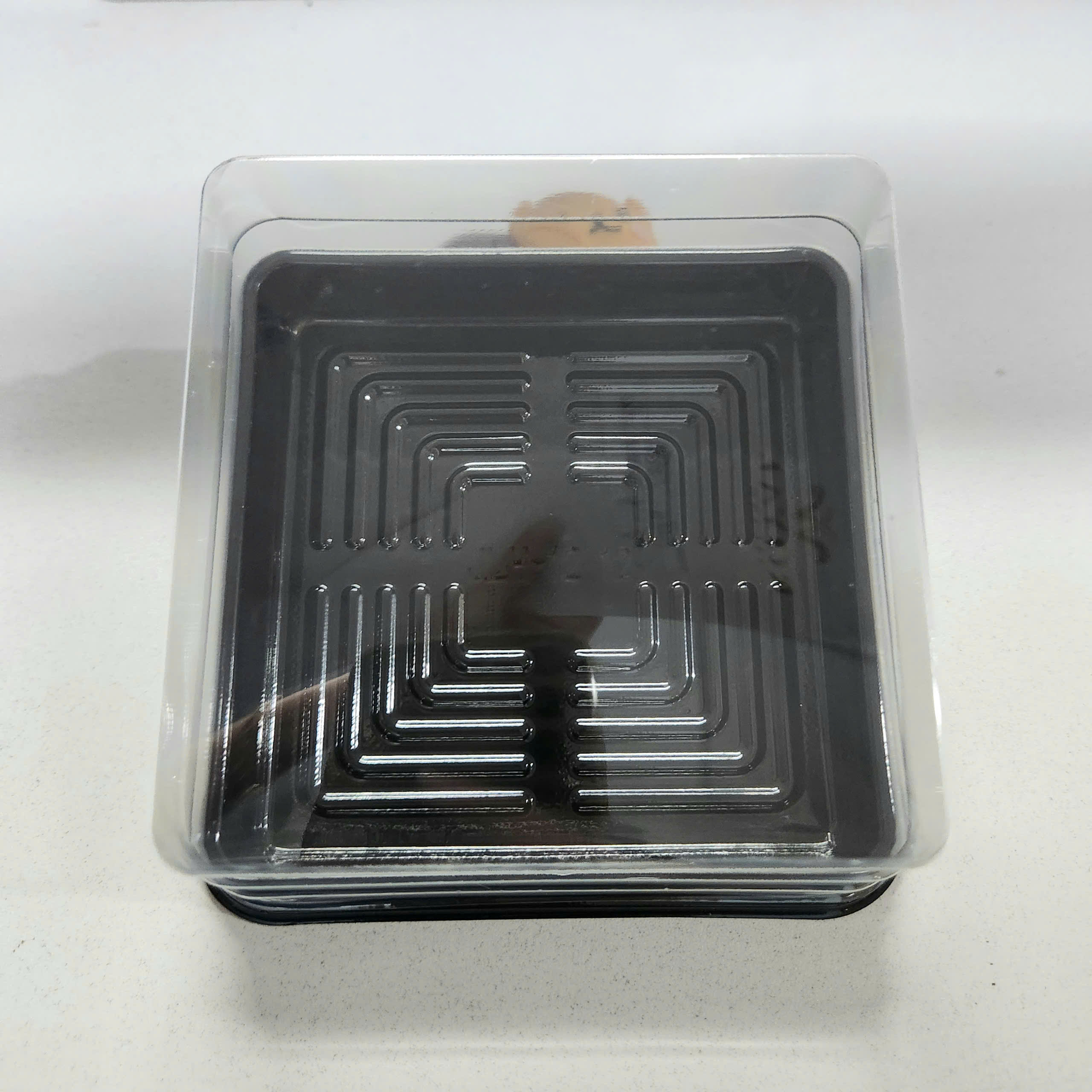 Trung Thu - Hộp bánh nhựa - Vuông  - Đế đen - XY12-12 - 250g (Lốc 50c)