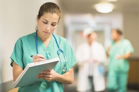 Bệnh viêm niệu đạo nên ăn gì và kiêng ăn gì?