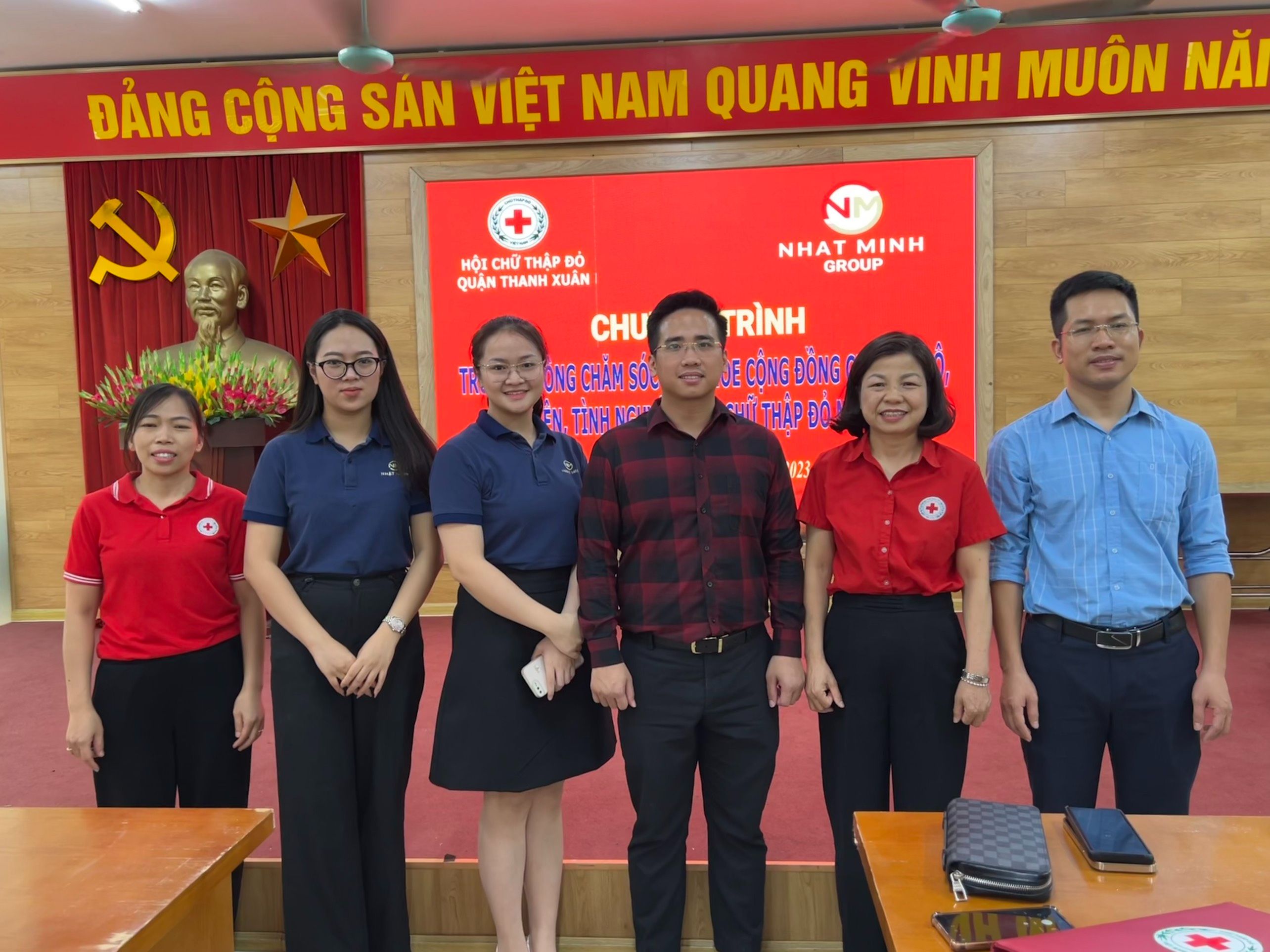 NHẬT MINH GROUP ĐỒNG HÀNH CÙNG HỘI CHỮ THẬP ĐỎ QUẬN THANH XUÂN TỔ CHỨC CHƯƠNG TRÌNH TRUYỀN THÔNG CHĂM SÓC SỨC KHỎE CỘNG ĐỒNG NĂM 2023.