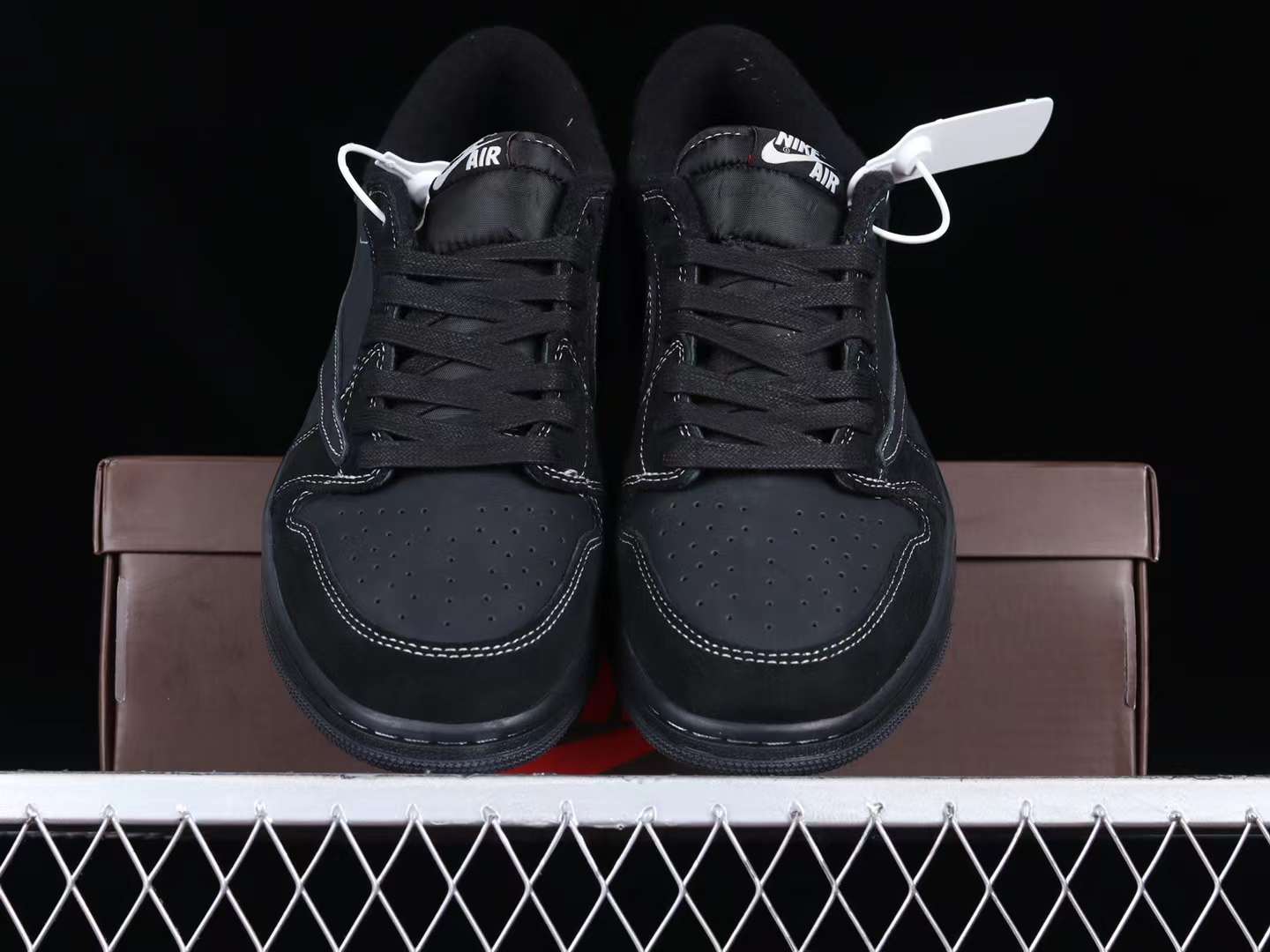 triple black aj1 low