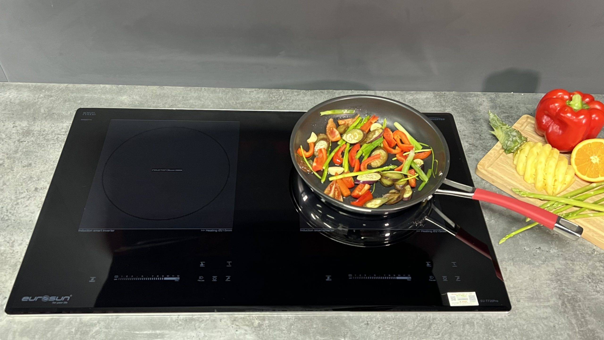 Bếp Từ Eurosun EU-T726PRO TỰ ĐỘNG PHÁT HIỆN VÙNG NẤU VÀ VÙNG NẤU CHỈ NÓNG LÊN KHI CÓ NỒI