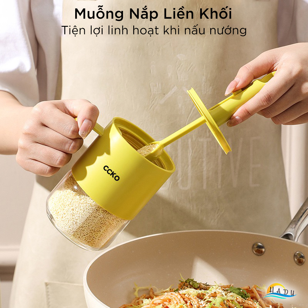 Lọ Đựng Gia Vị Thủy Tinh CCKO Cao Cấp, Thìa Thông Minh Tự Động Co Duỗi, Có Gạt Định Lượng, Chống Ẩm