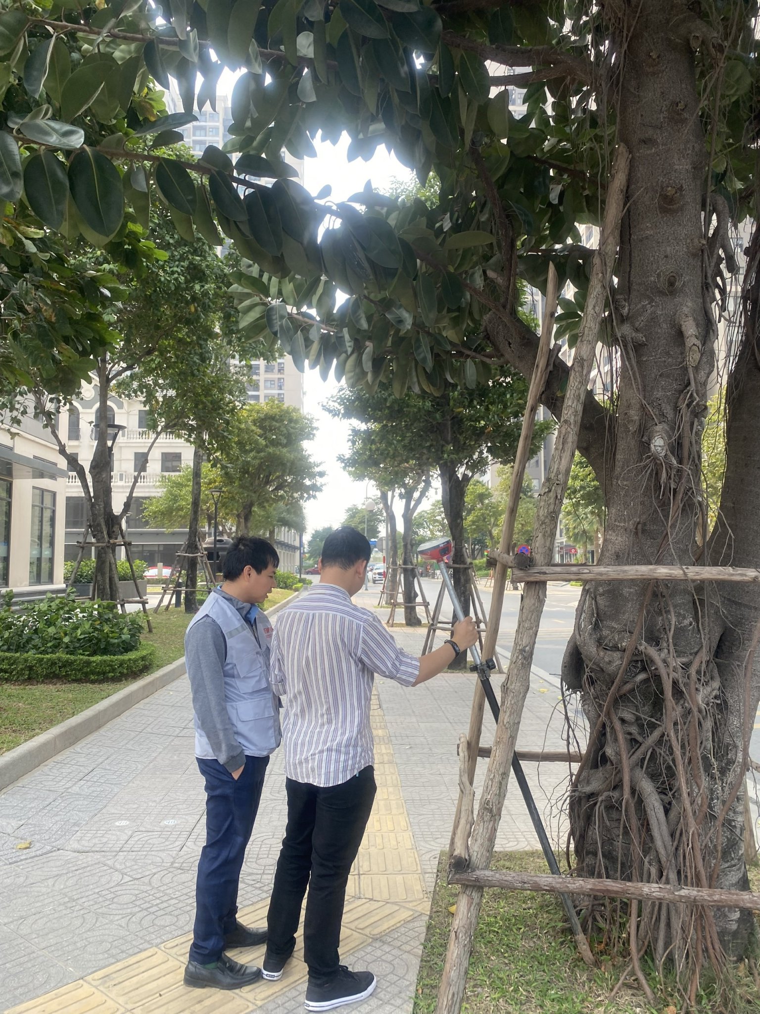 Máy RTK Geomate SG5