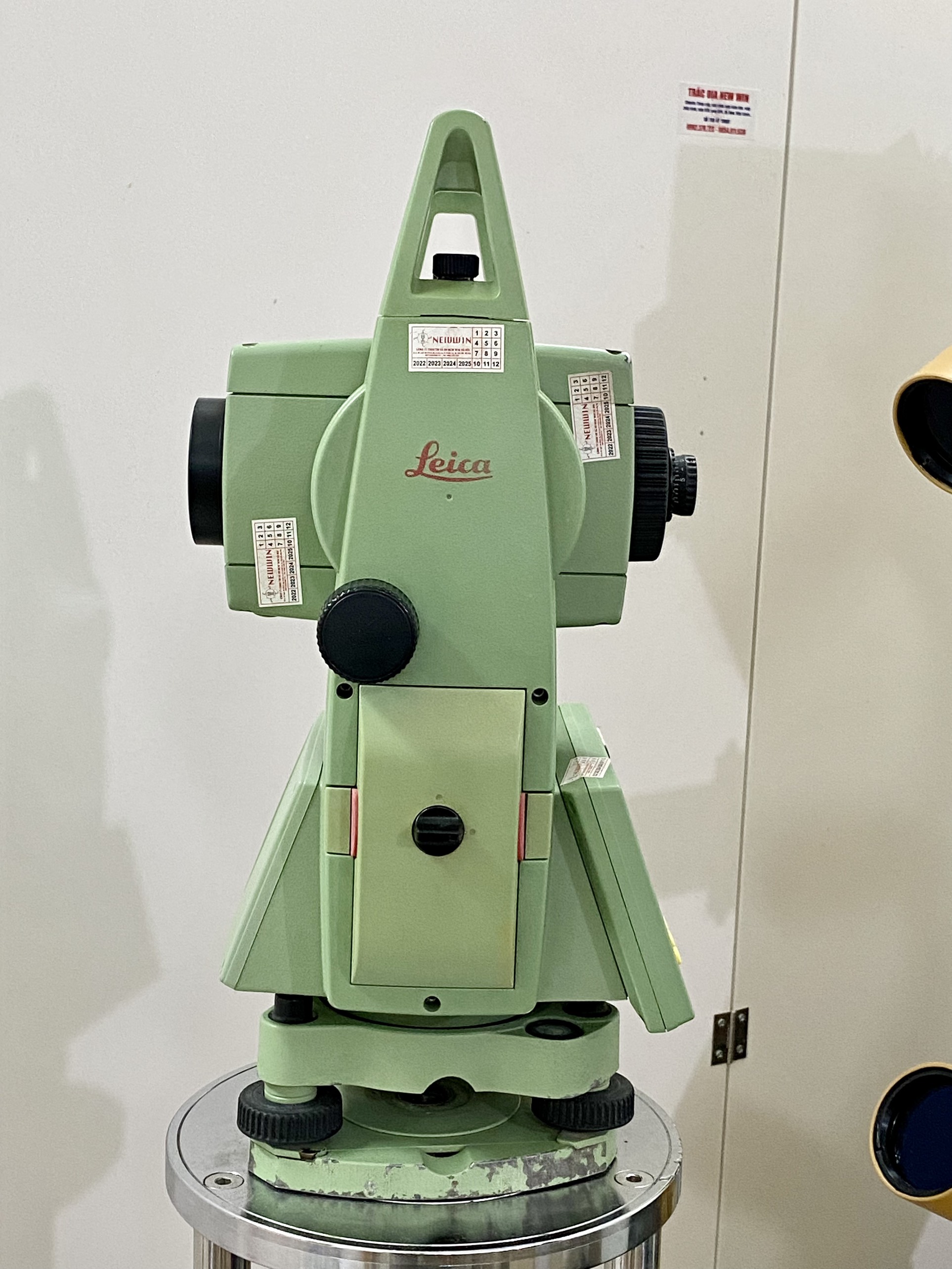 Máy toàn đạc Leica TCR805power cũ