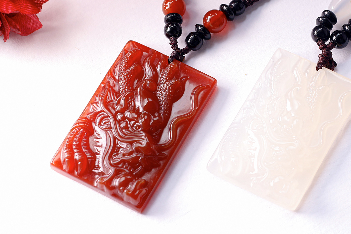 MẶT DÂY CHUYỀN RỒNG - SÁNH VAI CÙNG NGƯỜI PHÚ QUÝ