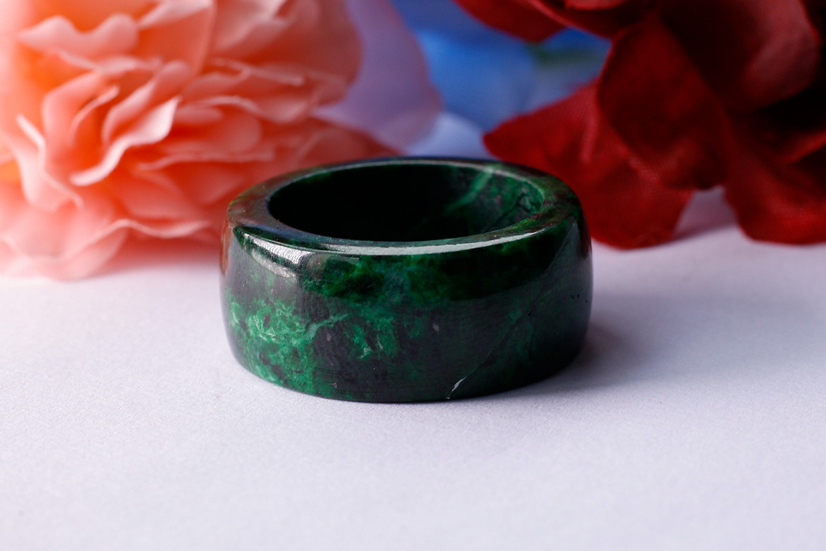 Giải mã ý nghĩa của mỗi ngón tay đeo Nhẫn 💍Những mẫu nhẫn phong thủy THUẬN LỢI cho đường TÌNH DUYÊN và SỰ NGHIỆP 💍