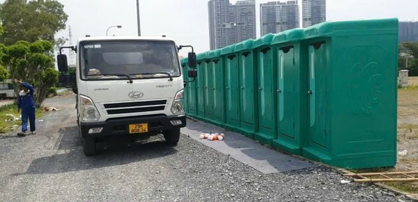 Cho thuê nhà vệ sinh TPX