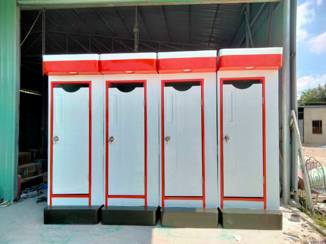 Nhà Vệ Sinh Composite