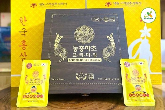 Đông Trùng Hạ Thảo hộp gỗ đen 60 gói