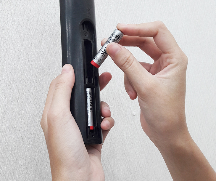 Kiểm tra remote tivi ngay khi xuất hiện tình trạng loạn kênh