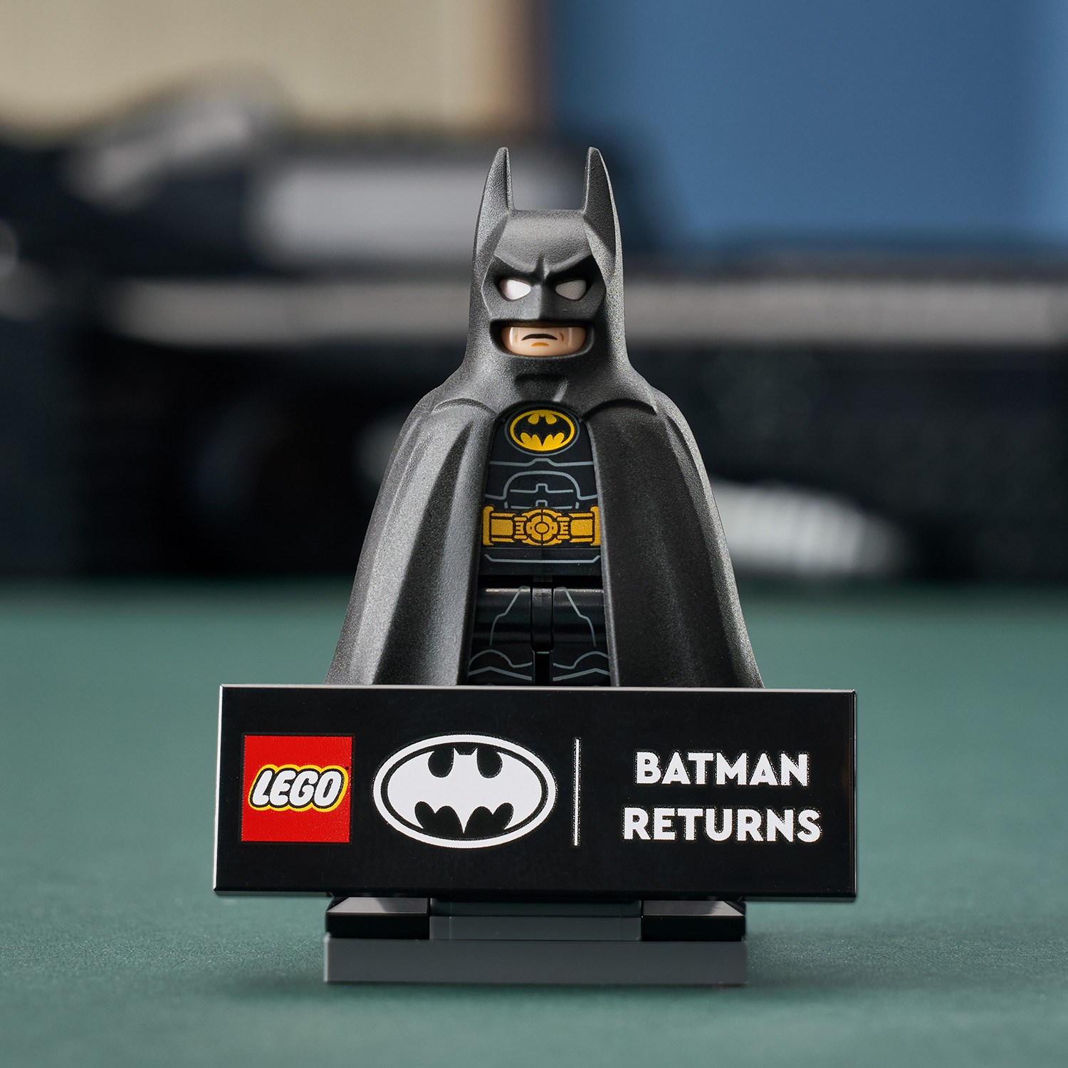Bộ Mô Hình Lắp Ráp LEGO DC Xe Batmobile Batman Returns #76355