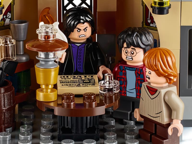 Bộ Mô Hình LEGO Harry Potter: Cây Liễu Roi Hogwarts #75953