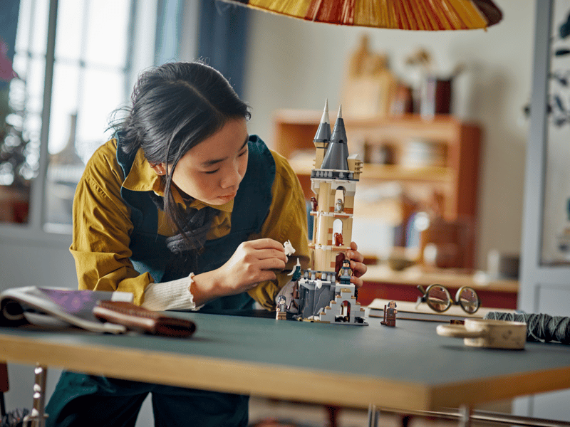 Bộ Mô Hình Lắp Ráp LEGO Tháp Cú Lâu Đài Hogwarts #76430