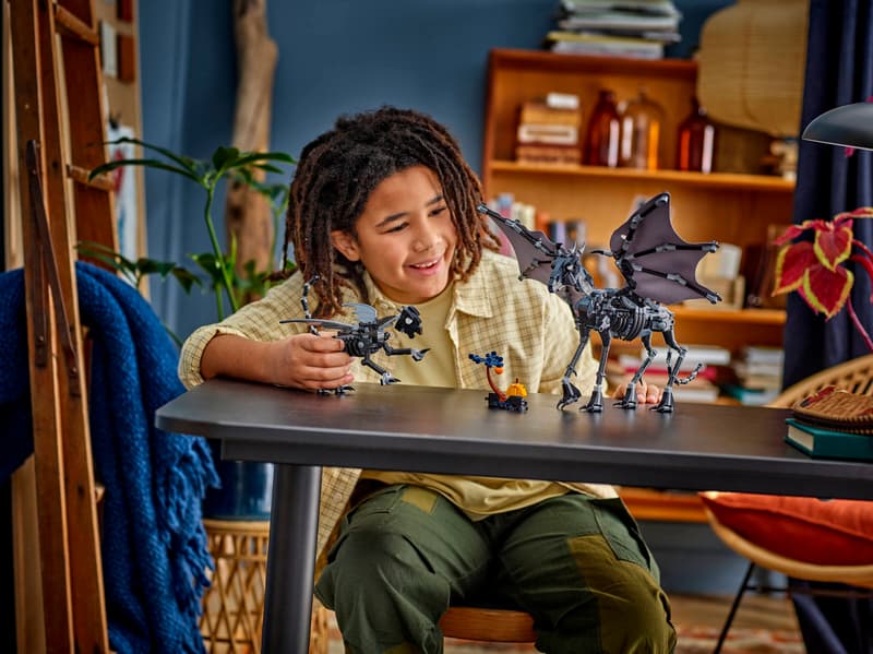 Bộ Mô Hình Lắp Ráp LEGO Harry Potter Gia Đình Thestral #76458