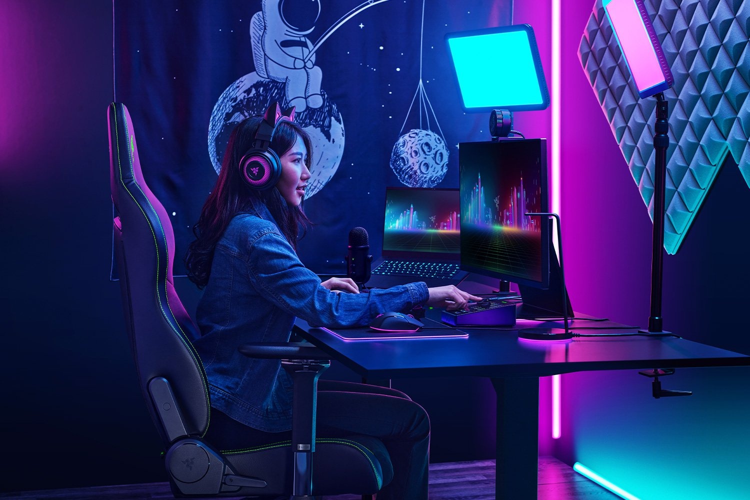 Bộ trộn âm thanh Razer Audio Mixer
