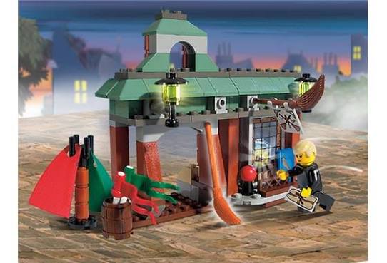 Bộ Mô Hình LEGO Harry Potter: Cửa Hàng Dụng Cụ Quidditch #4719