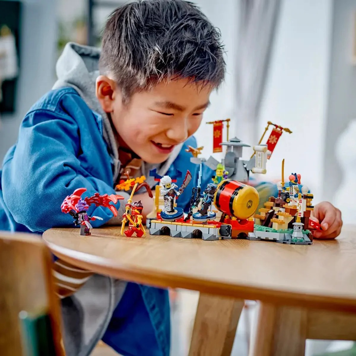 Bộ Mô Hình Đấu Trường Ninjago #71818