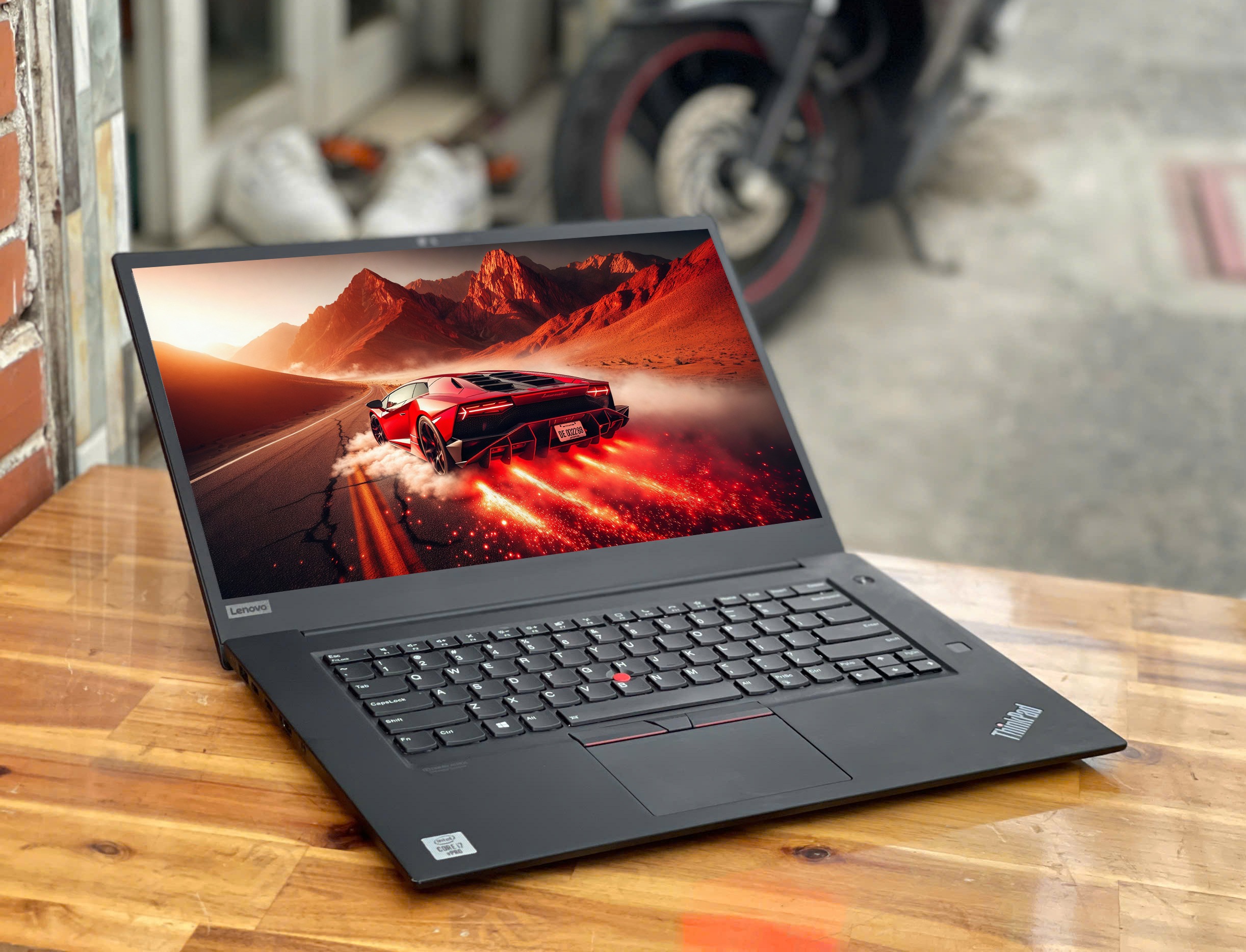 Laptop Lenovo ThinkPad X1 Extreme Gen 3 - i7 10850H, GTX 1650Ti, 32GB, 1TB, 4K