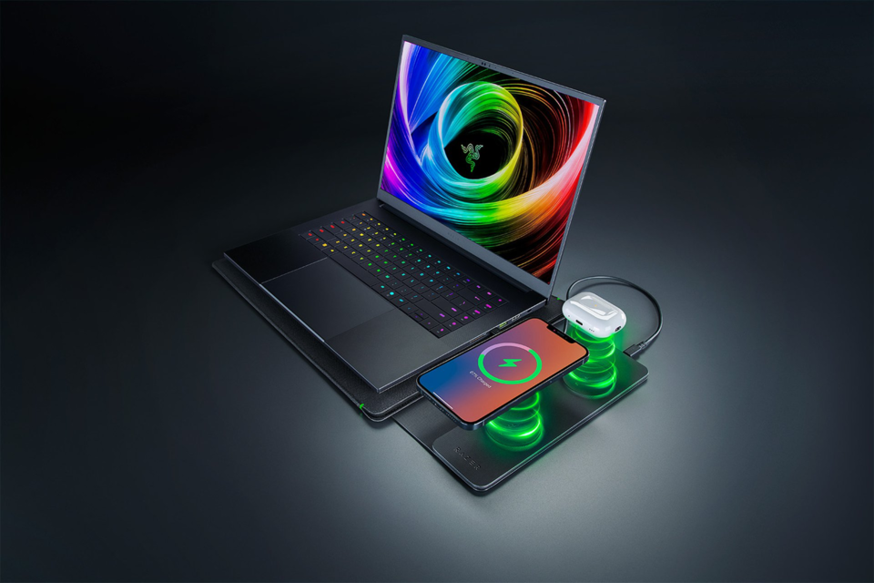 Túi Đựng Laptop Razer Sleeve 16 Inch ( Basic/Wireless Charging)
