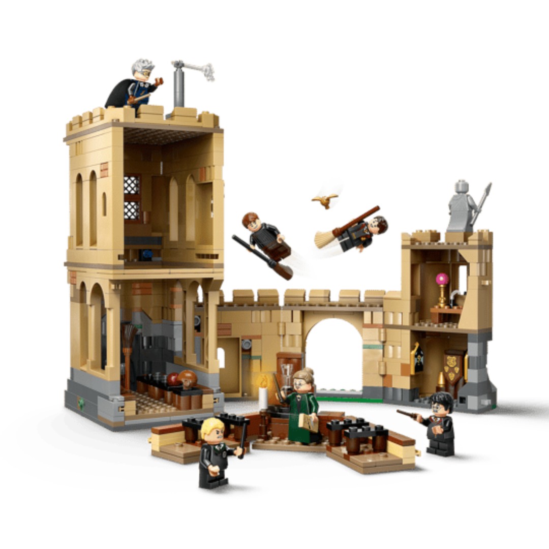 Bộ Mô Hình Lắp Ráp LEGO Harry Potter Lớp Học Bay Hogwarts #76447