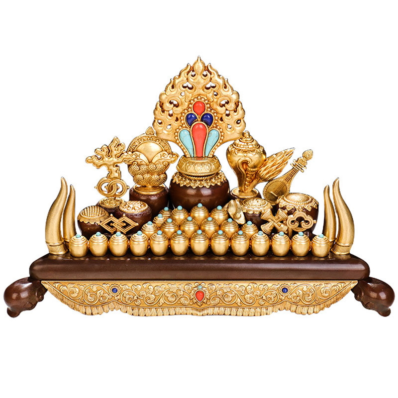 TOMA VÀ BỘ YỂM TÂM