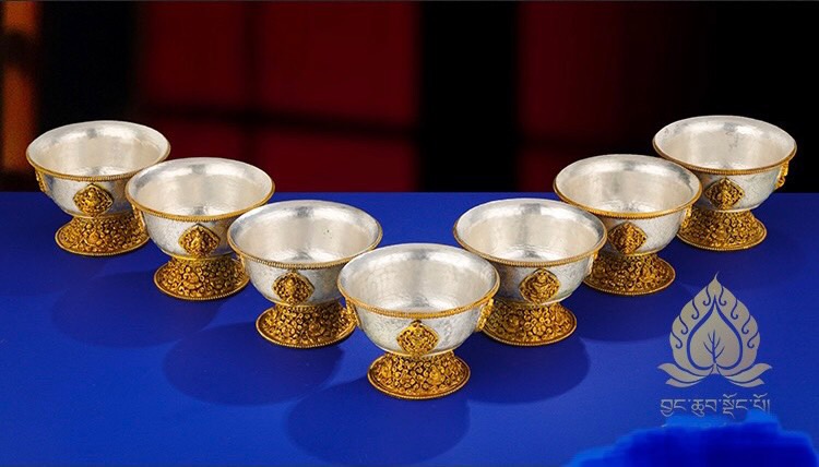 CHÉN NƯỚC, CHÂN ĐÈN, SERKYEM, BỘ THUỶ CÚNG, MANDALA NEPAL