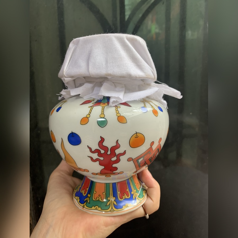 Bảo Bình tài bảo tu viện Sakya