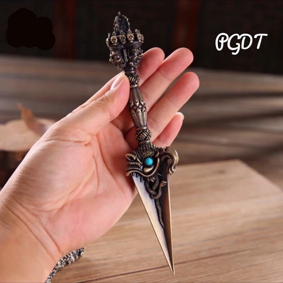 ĐAO KIM CƯƠNG PHỔ BA LỚN 22 cm