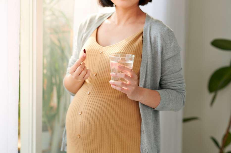 Mang thai nên dùng Thực phẩm chức năng nào để hỗ trợ cho mẹ và bé?