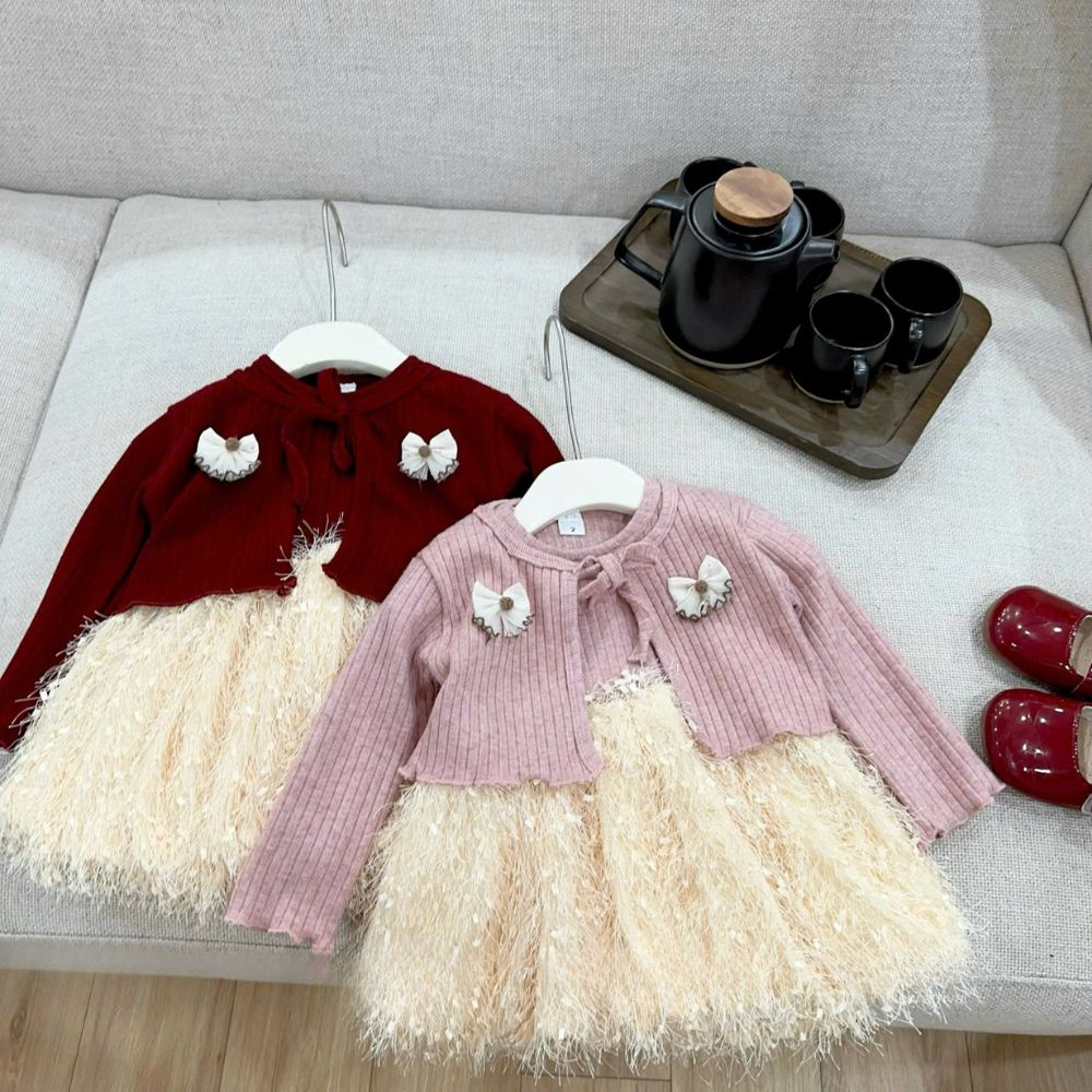Set váy len tăm phối lông mềm kèm khoác cho bé