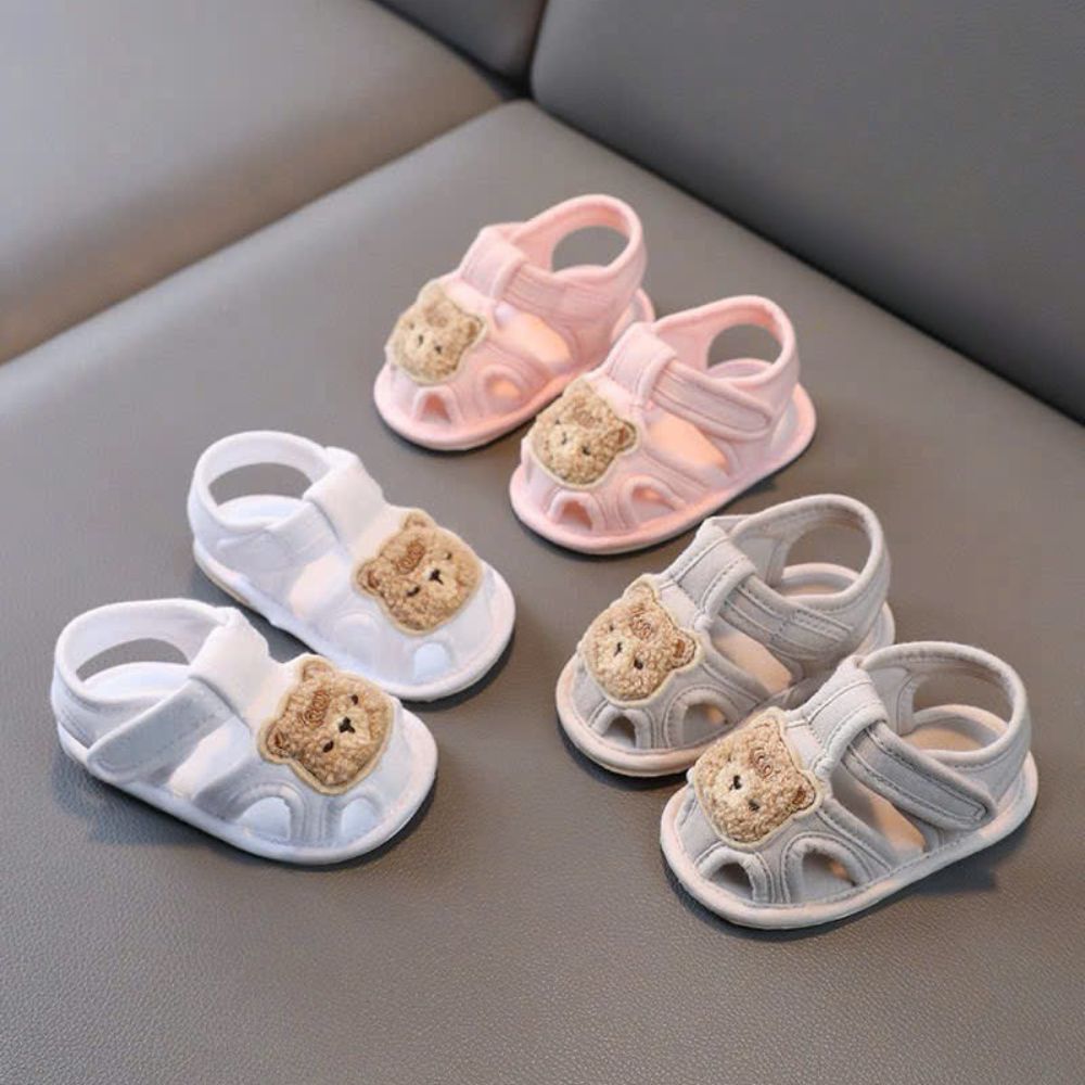 Giày tập đi hình gấu xù cho bé