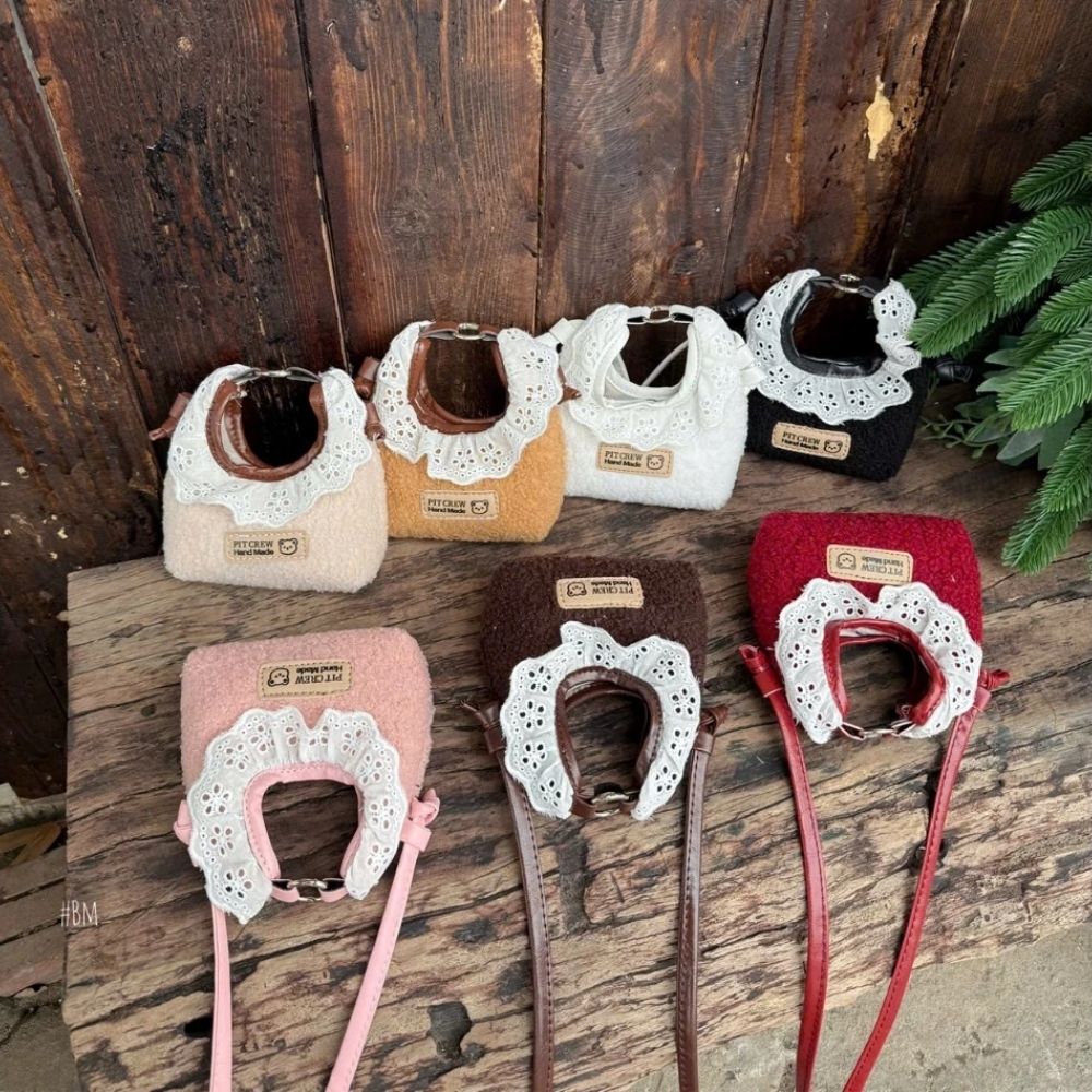 Túi xách Pit Crew lông cừu viền ren cho bé gái