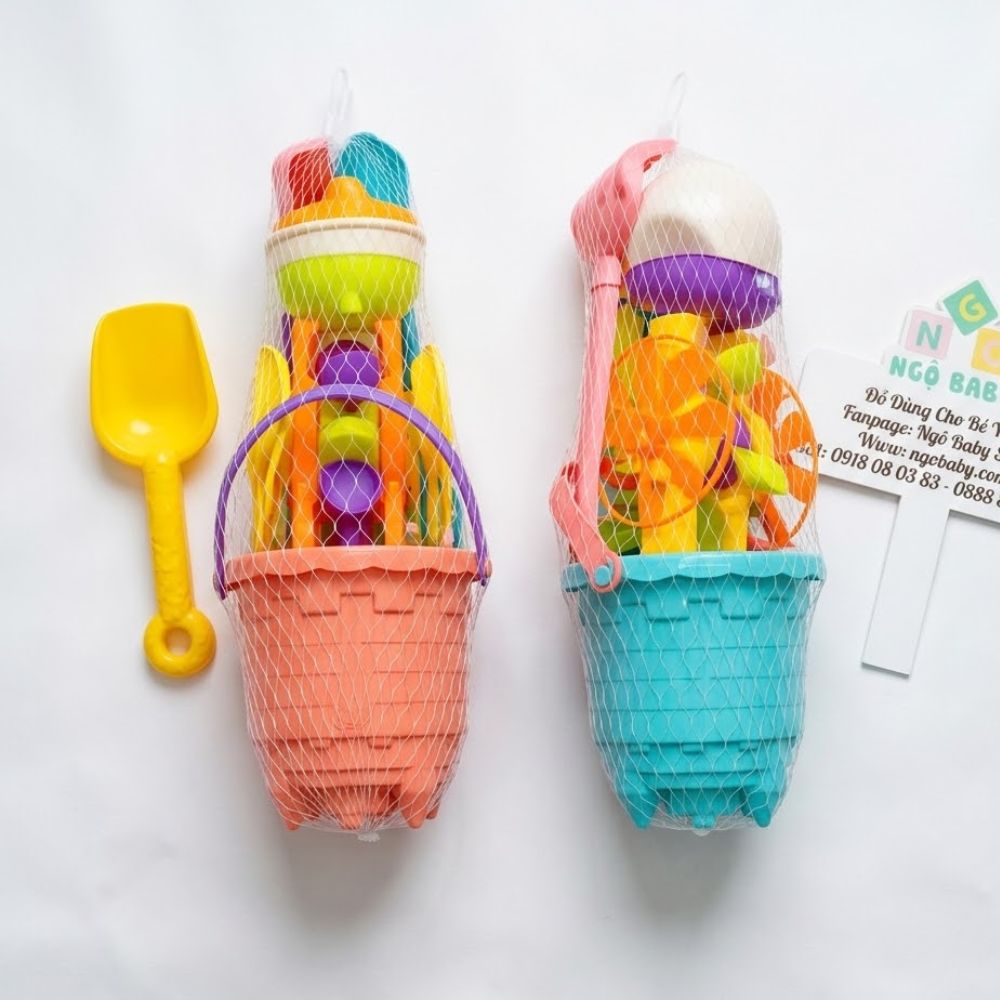 Đồ chơi xô xúc cát kèm guồng quay cho bé