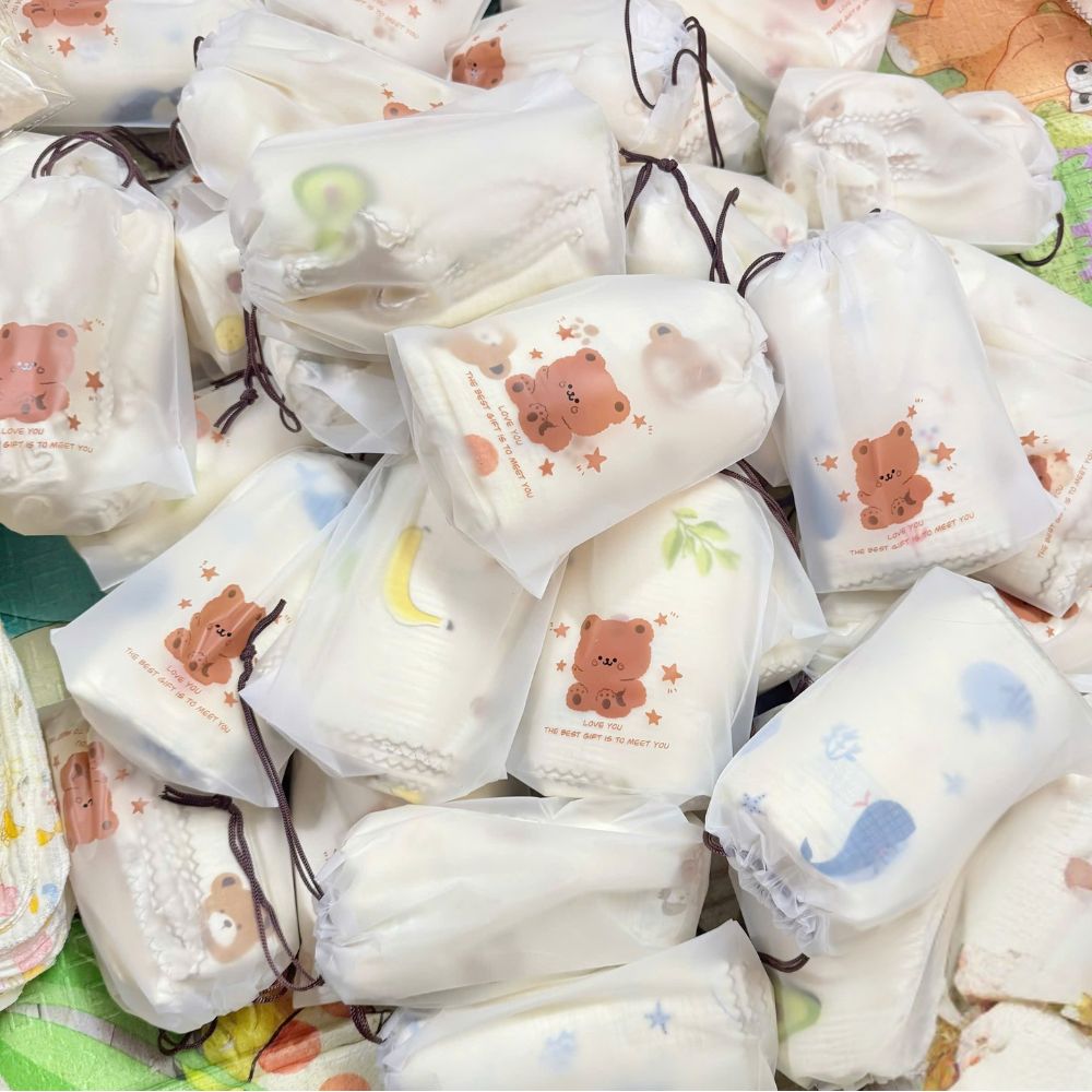 Khăn cuộn xô 2 lớp túi gấu cho bé