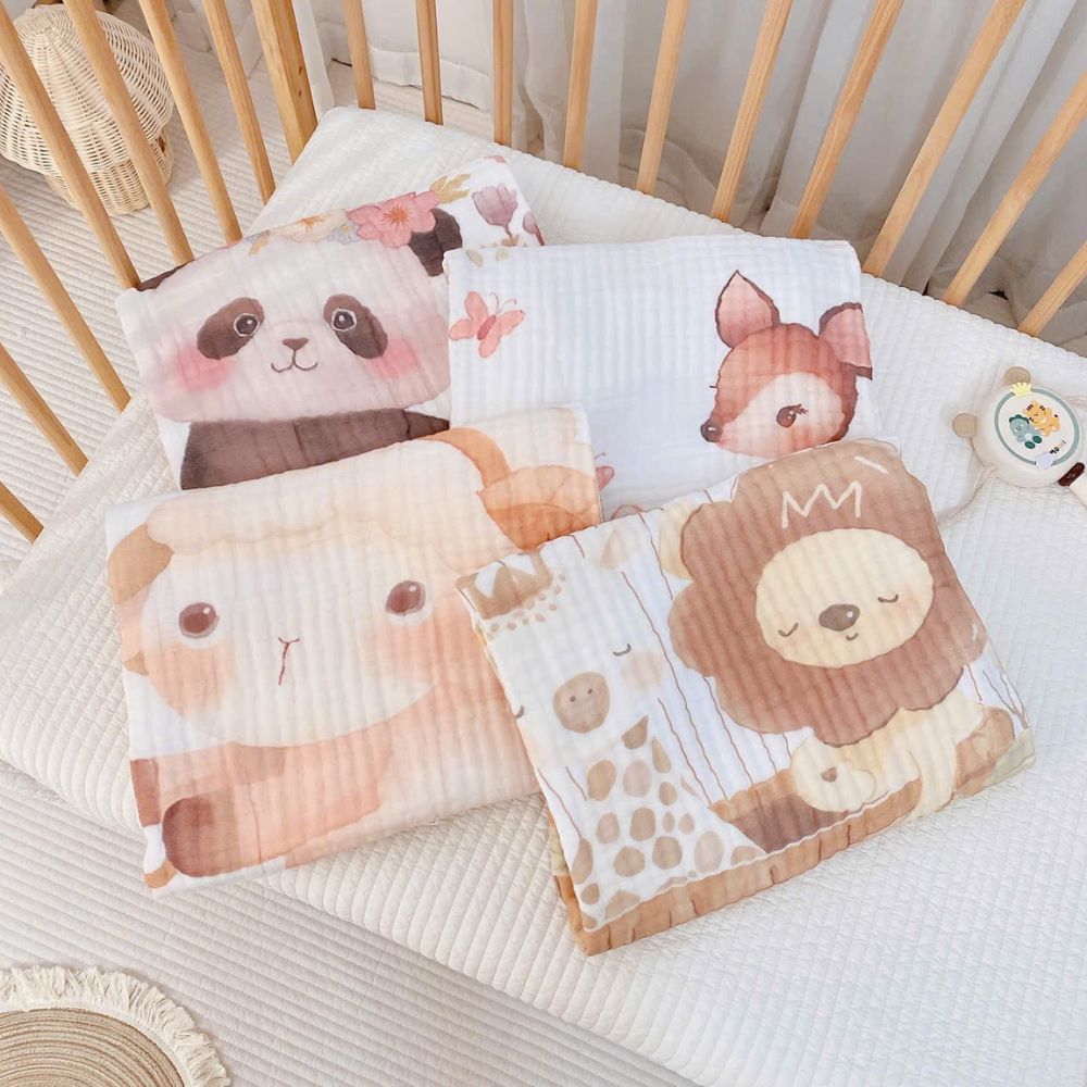 Khăn tắm xô xù 6 lớp bo viền họa tiết cổ tích