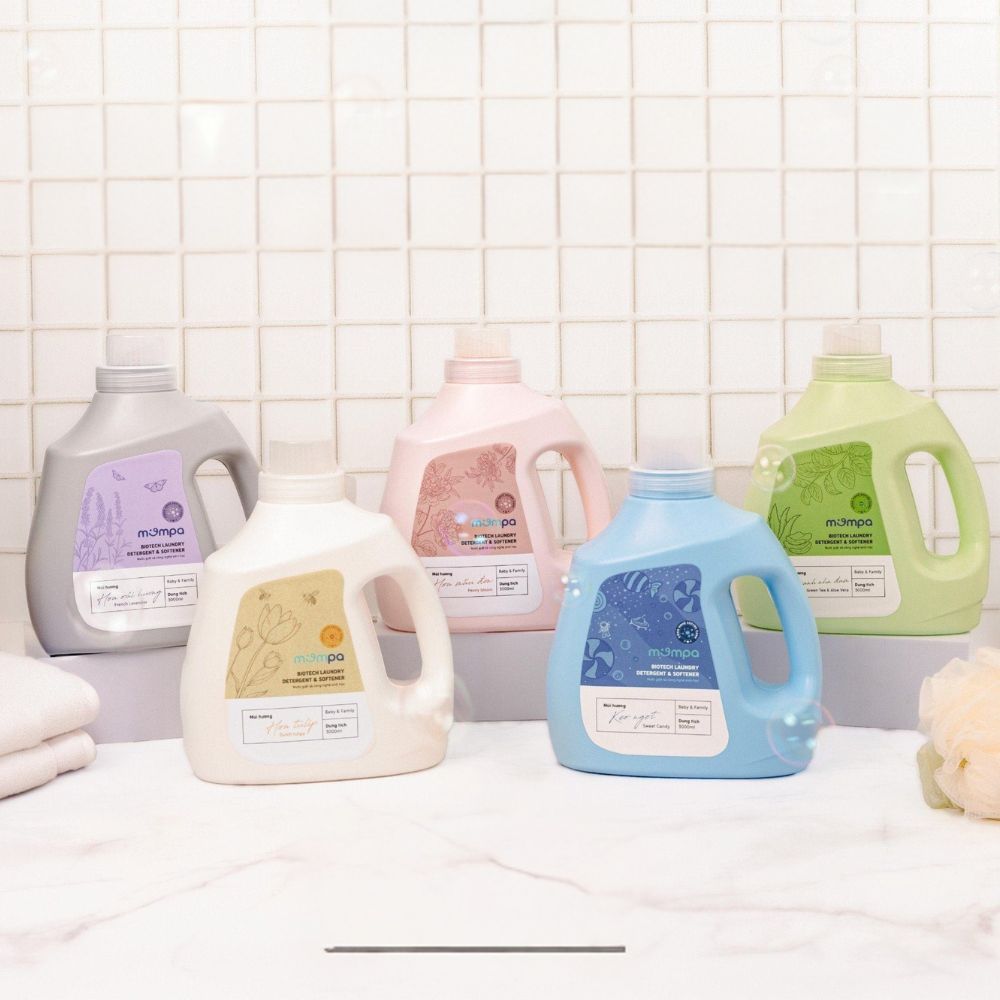 Nước giặt xả sinh học Mompa can 3000ml