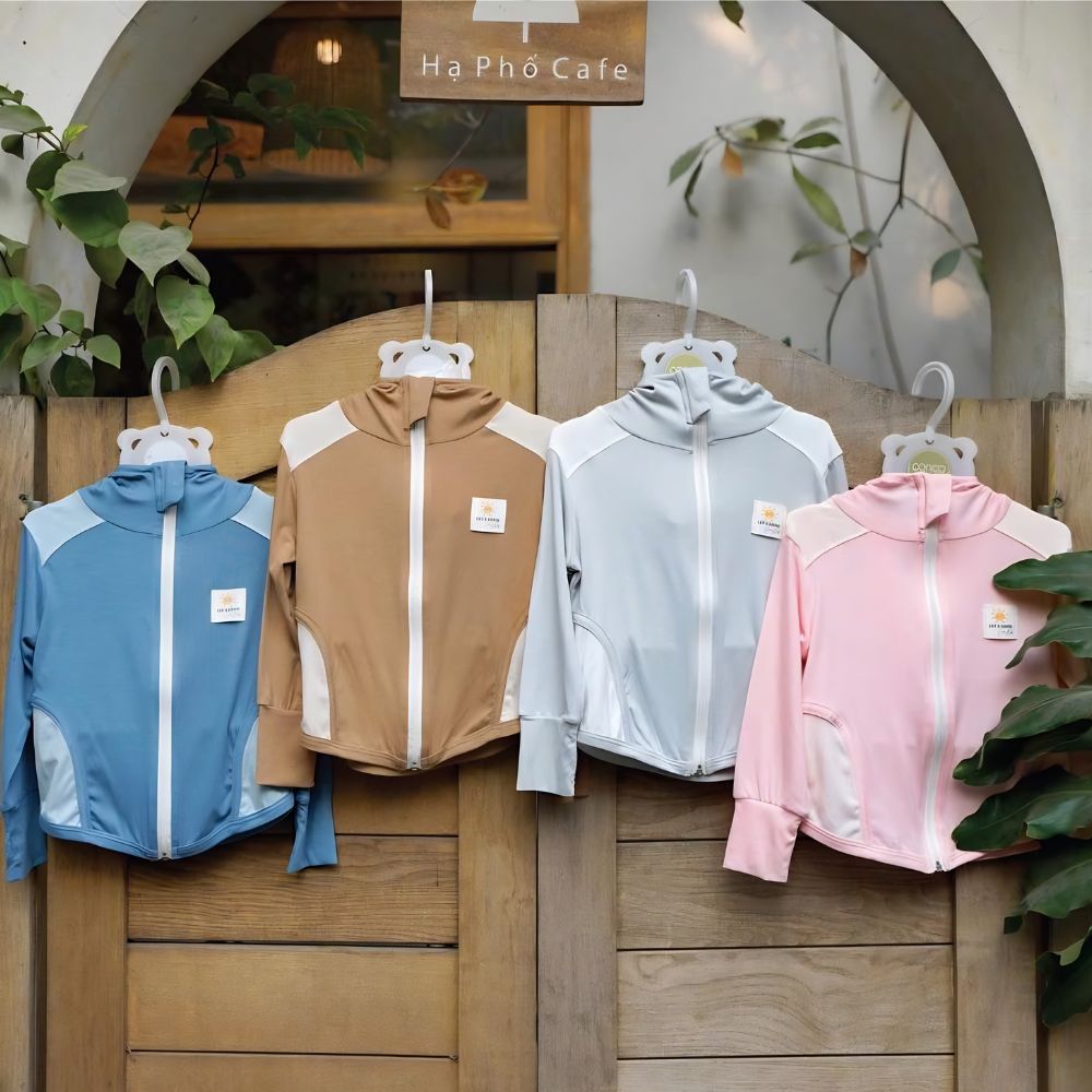 Áo khoác chống nắng đa năng Conoo cho bé