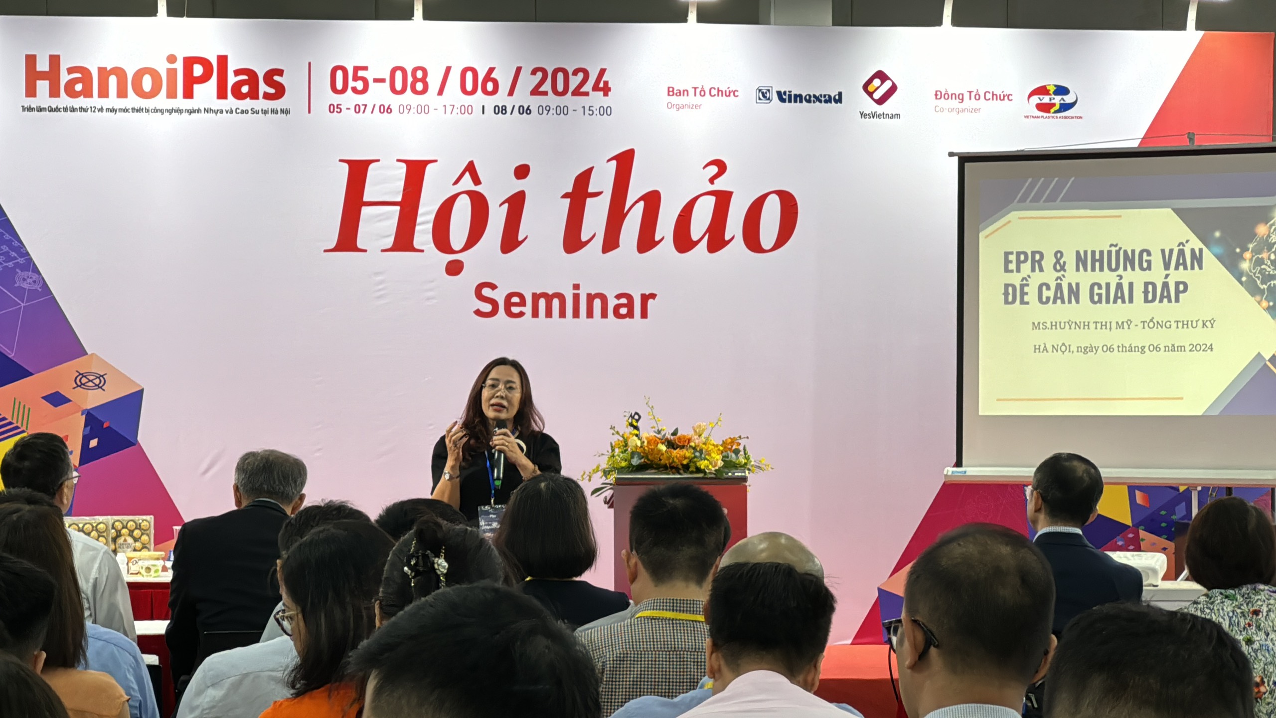 Làm sao để giảm chi phí về tiêu hao năng lượng cho các doanh nghiệp ngành sản xuất bao bì nhựa?