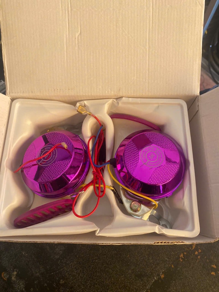 Kèn ngân 6 tiếng 24V SJ600 Hàn Quốc màu tím