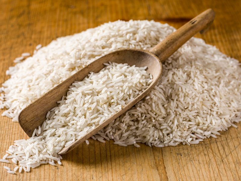 Vì sao nấu cơm ở nồi cơm điện lại bị cháy bén ở đáy nồi?