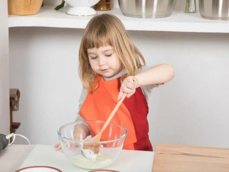  Nguyên liệu đơn giản để làm sữa chua tại nhà.
