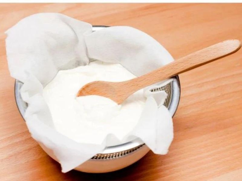Ủ sữa chua trong nồi cơm điện với nhiệt độ lý tưởng.