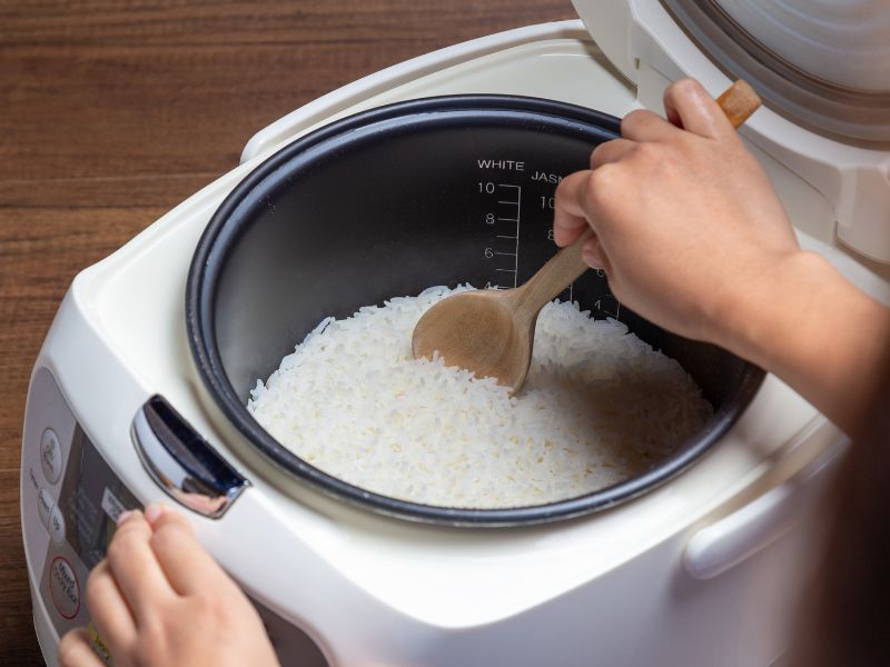 Cách nấu cơm ngon bằng nồi cơm điện